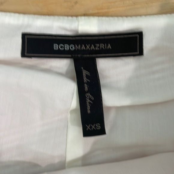 BCBG Linen asymmetrical skirt - Picture 3 of 7